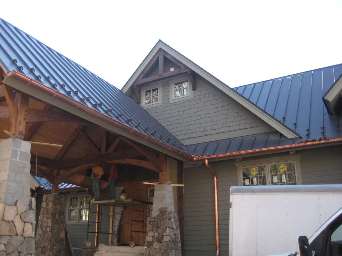 Craftsman Roofing team delivering quality roofing work in Centennial Hill